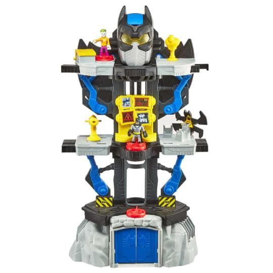 MATE-CHH91 FP IMG 2 SI 1 ARADA TRANSFORMING BATCAVE 2